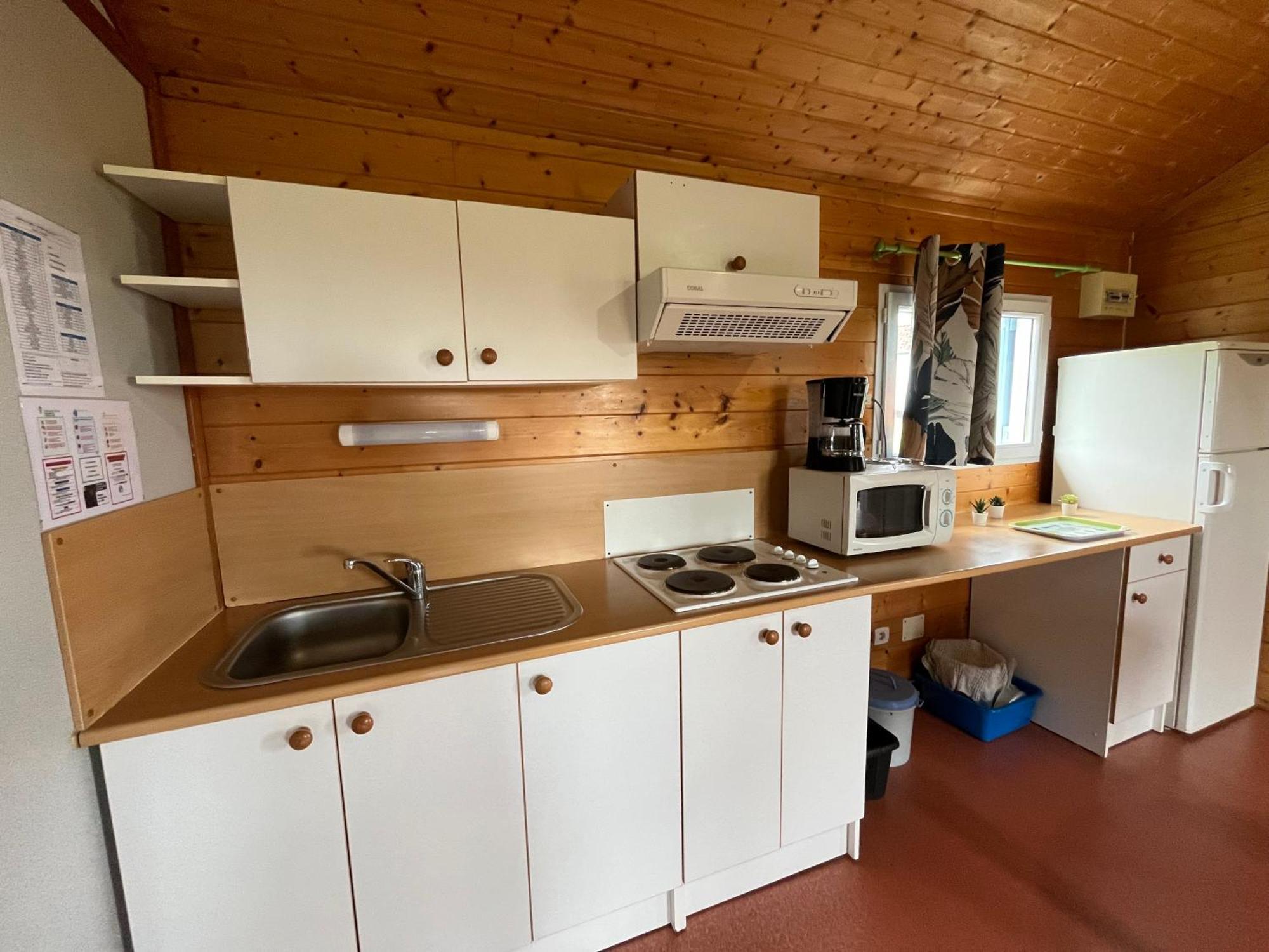 Camping De Saulieu Luaran gambar